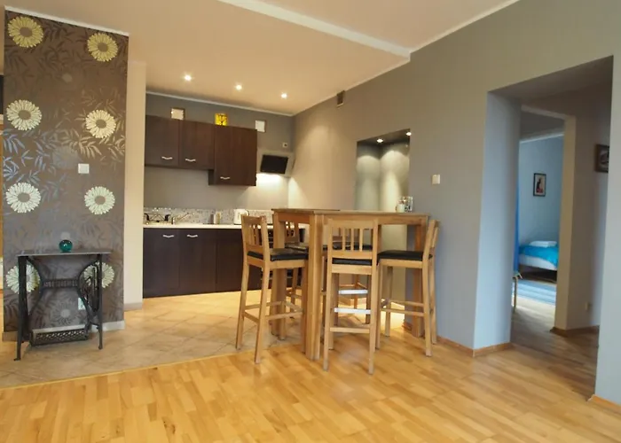 Gama K2124 Grand-tourist アパート *